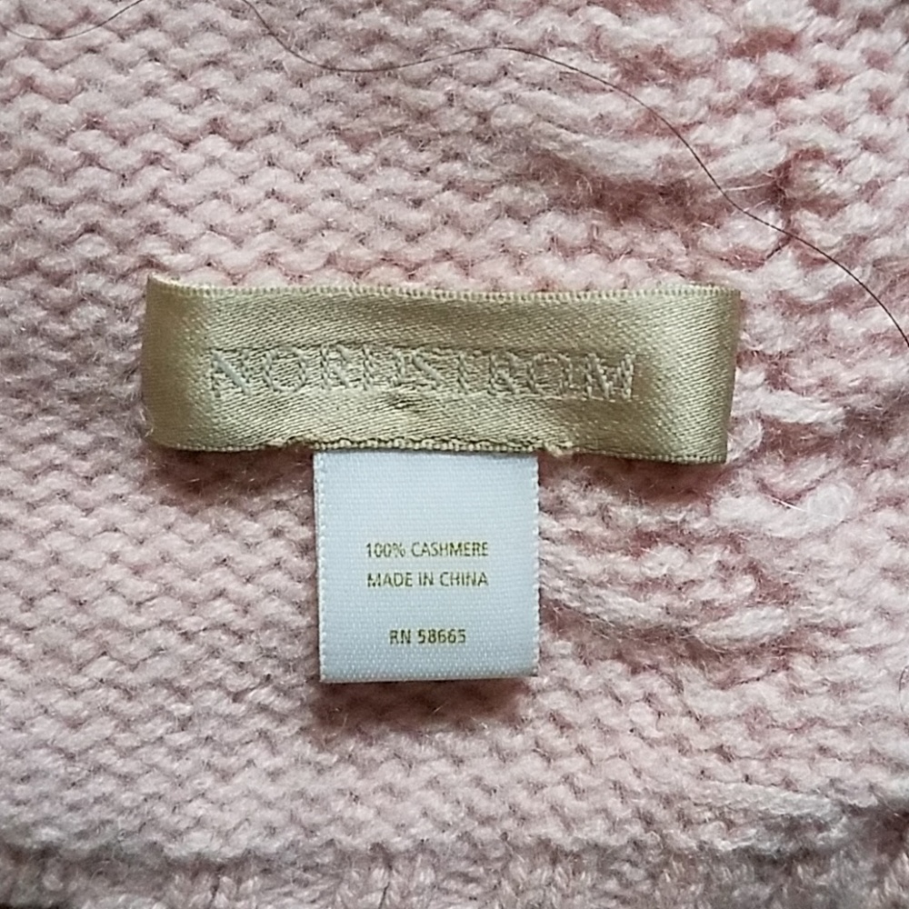 100% cashmere scarf from Nordstrom - Picture 2 of 2
